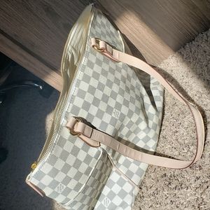 LVP Purse